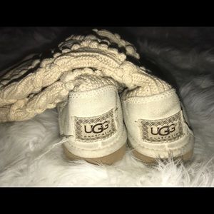 Sweater style ugg boots